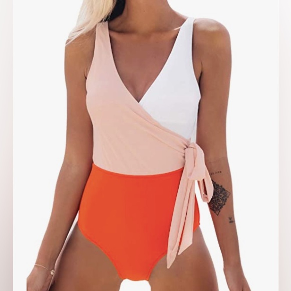 CUPSHE Women's One Piece Swimsuit Wrap Color Block Tie Side Bathing Suit